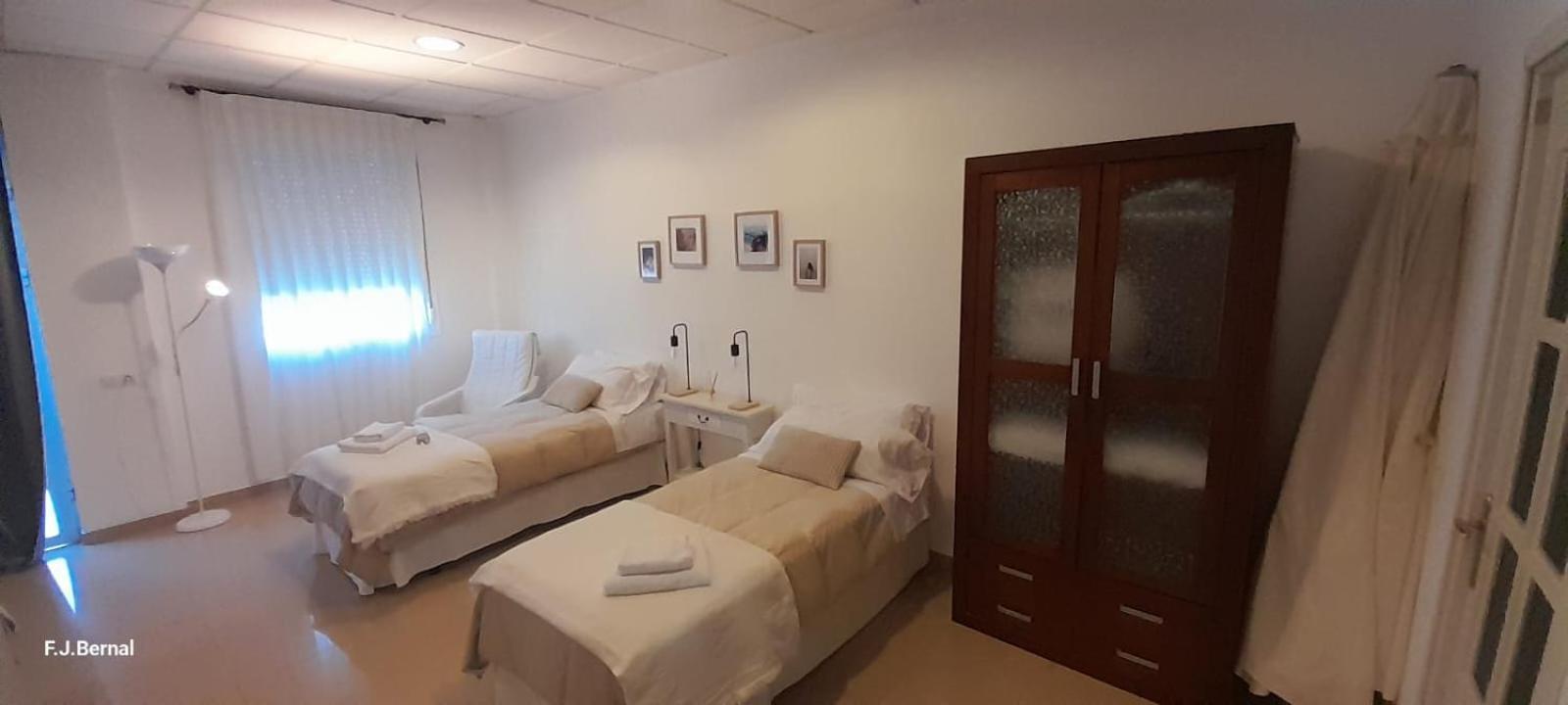 Appartamento Acogedor Loft A 30 Minutos De La Playa Y Montana Lebrija Esterno foto
