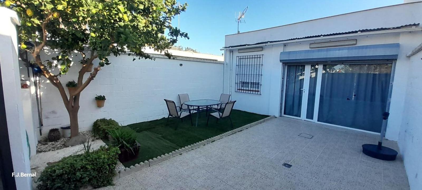 Appartamento Acogedor Loft A 30 Minutos De La Playa Y Montana Lebrija Esterno foto